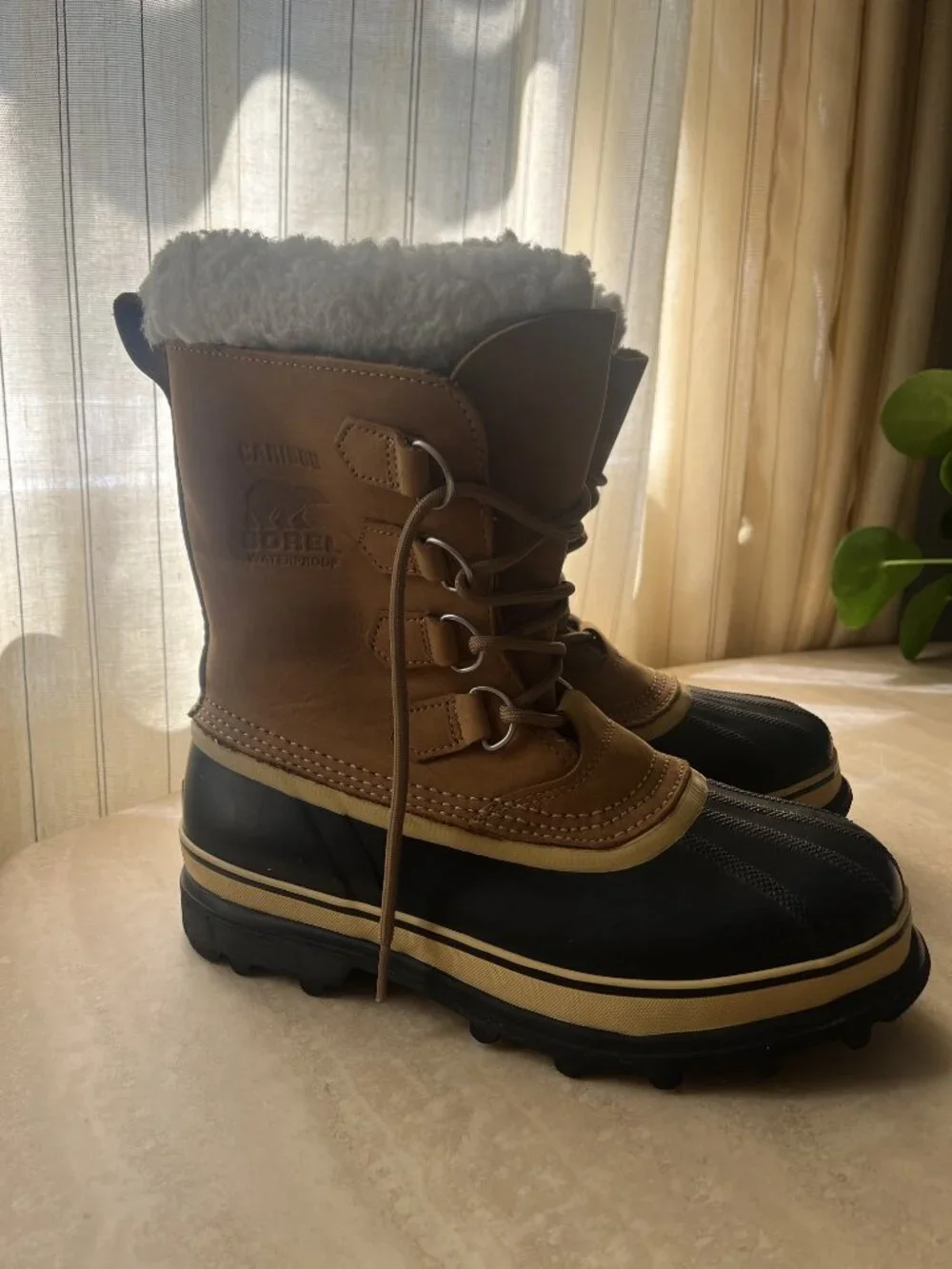 Caribou Winter Boots - Women's